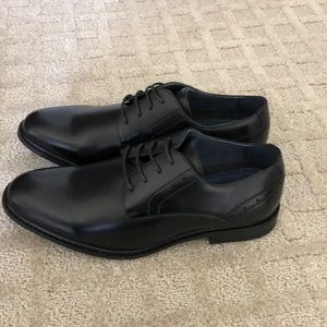 Mens Bruno Marc shoes, new size 9